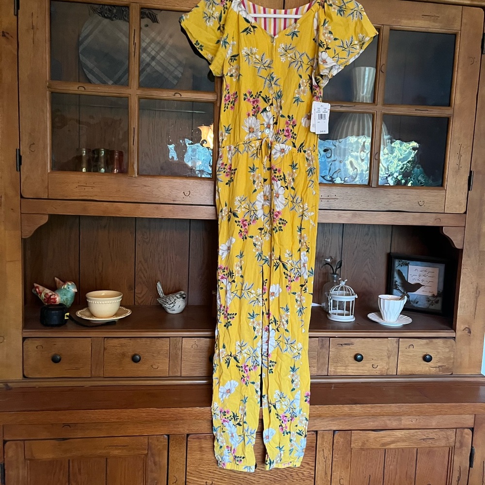 Elastic ankle romper cute, yellow floral, girls size 14-16